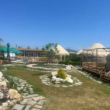 Eco Yurt Glamping With Campfire Wildflowers & Nature Trails Dengri Eco * Velingrad